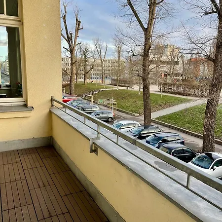 Traber 1 Sz Balkon 2 Badezimmer Suedvorstadt Leipzig