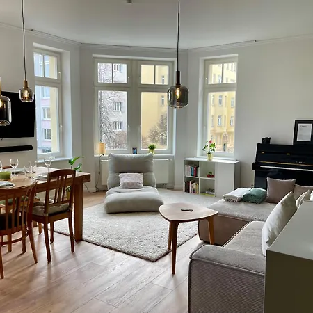 Traber 1 Sz Balkon 2 Badezimmer Suedvorstadt Apartment